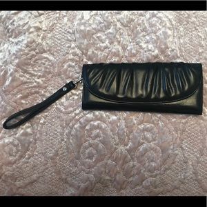 Black Clutch